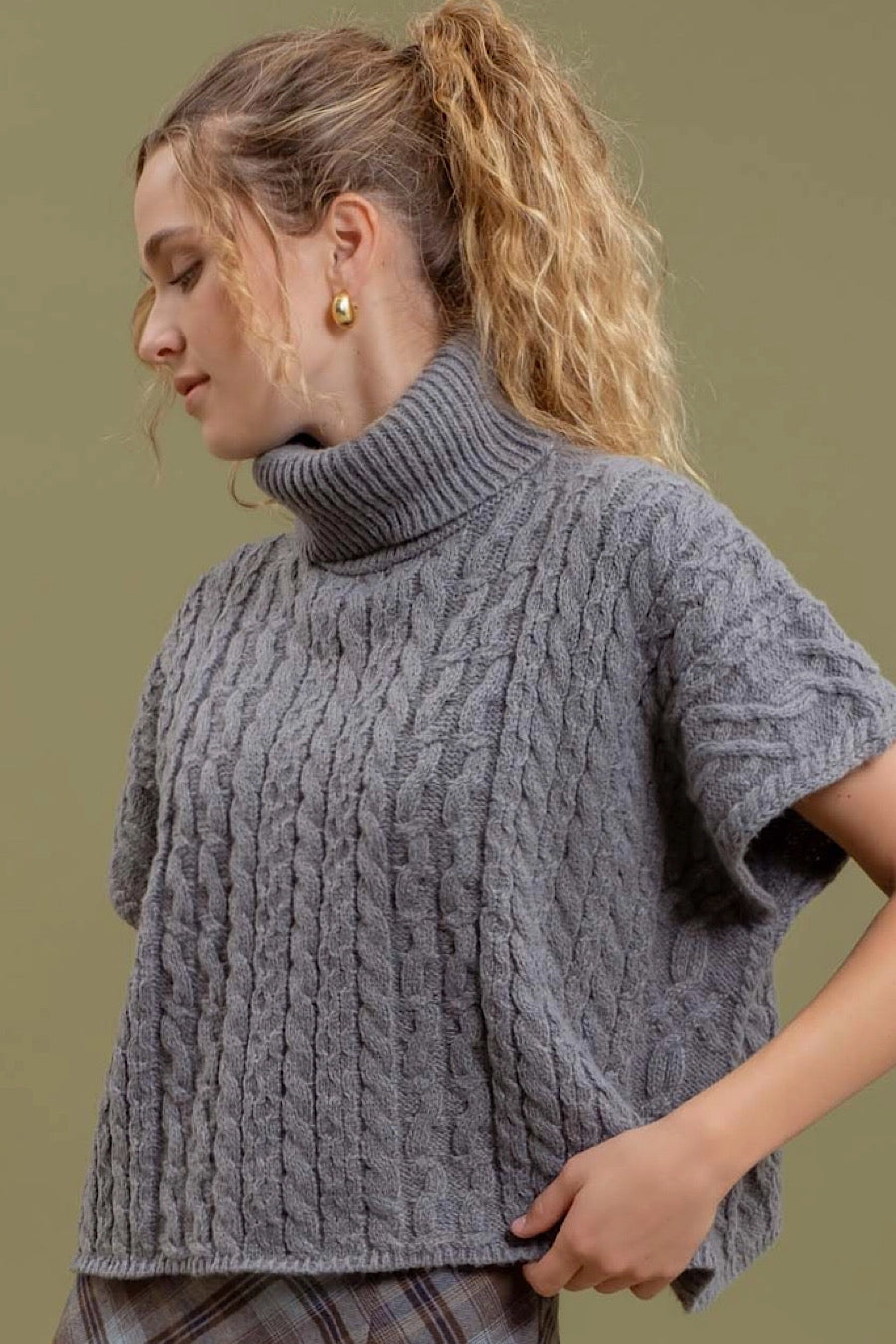 Antonio Cableknit Short Sleeve Sweater