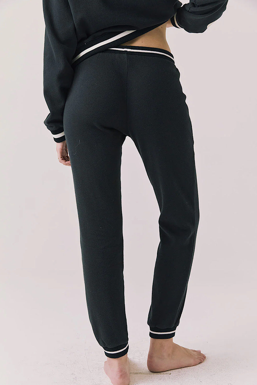 Chaser Brand Heart True Black Joggers