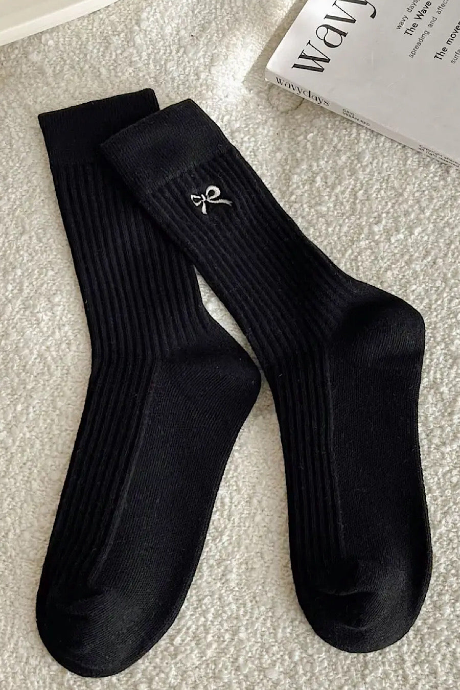 Bow Embroidered Crew Socks in 3 Colors