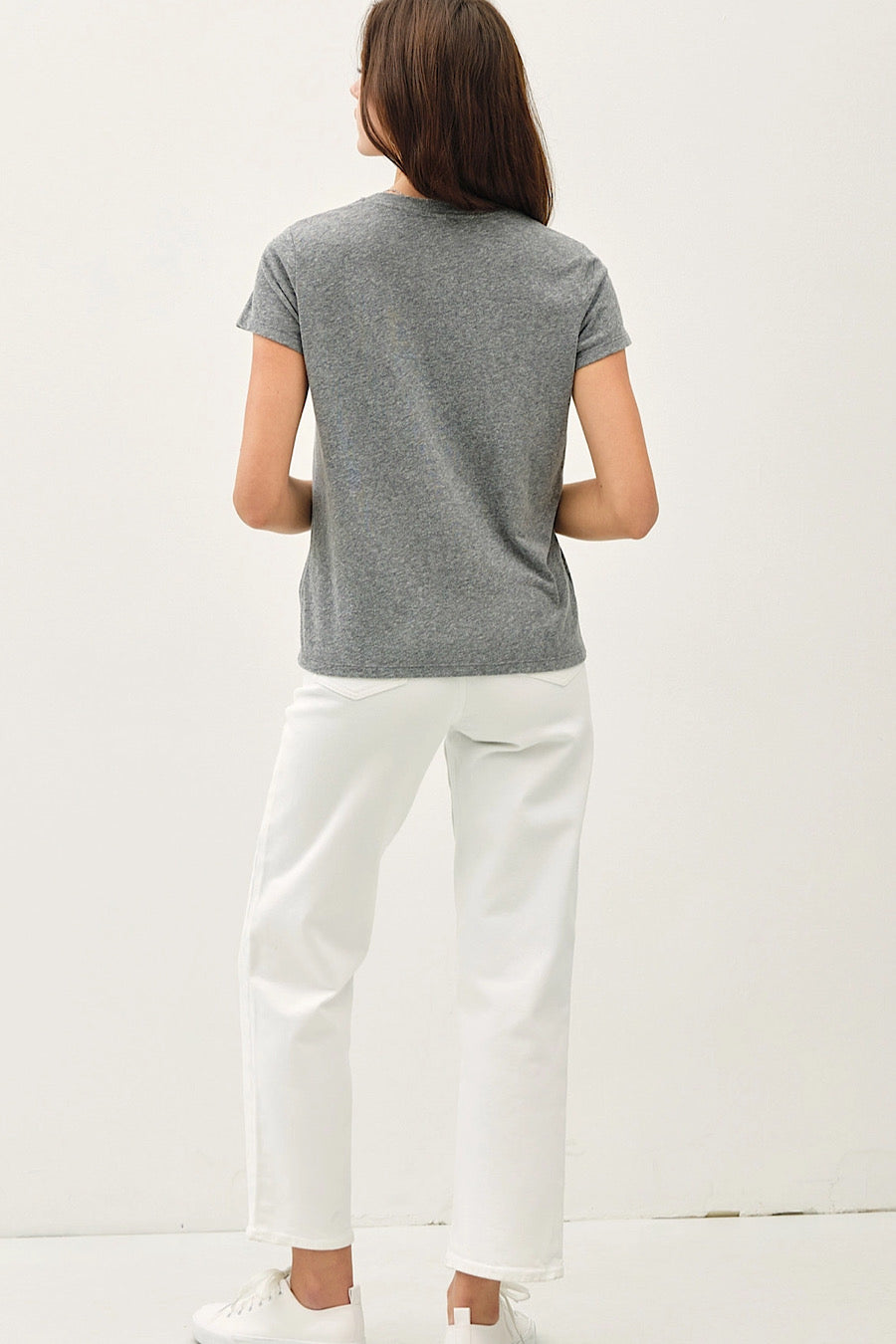 Dylan Crewneck T-Shirt in Heather Grey