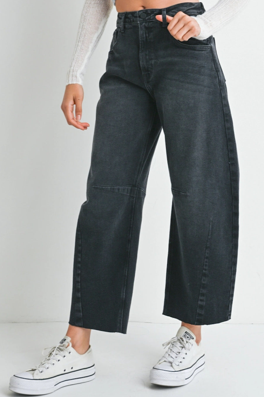 Over the Mountain Barrel Jeans Black