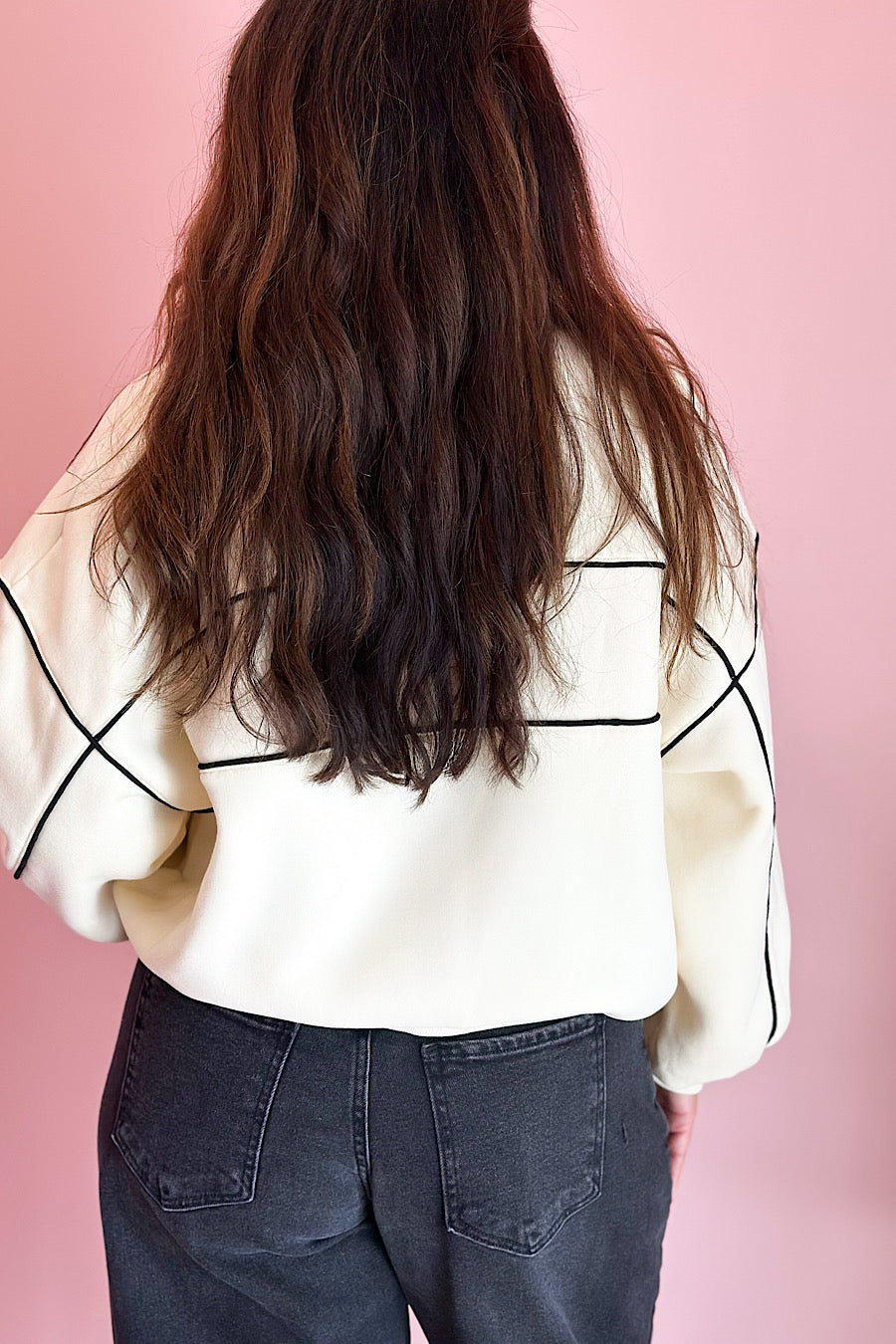 Straight & Narrow Contrast Piping Sweatshirt