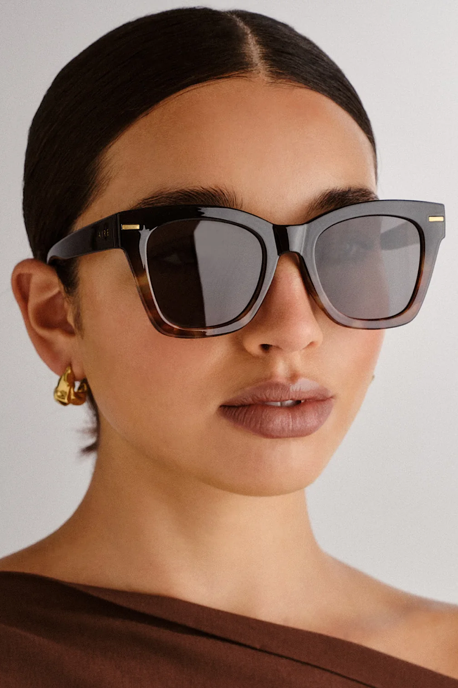 AIRE Intergalatic Sunglasses in Black Tort Splice