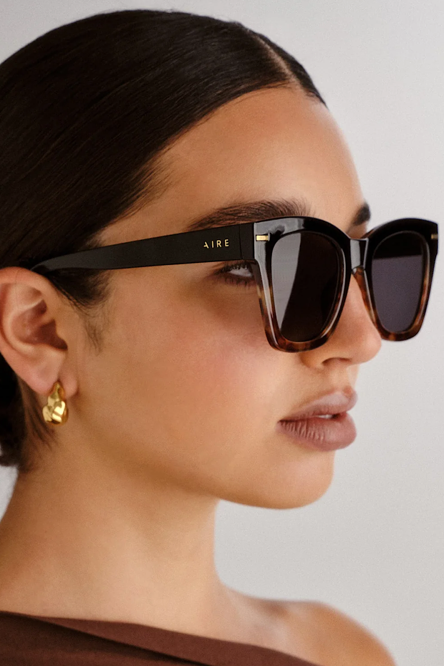 AIRE Intergalatic Sunglasses in Black Tort Splice