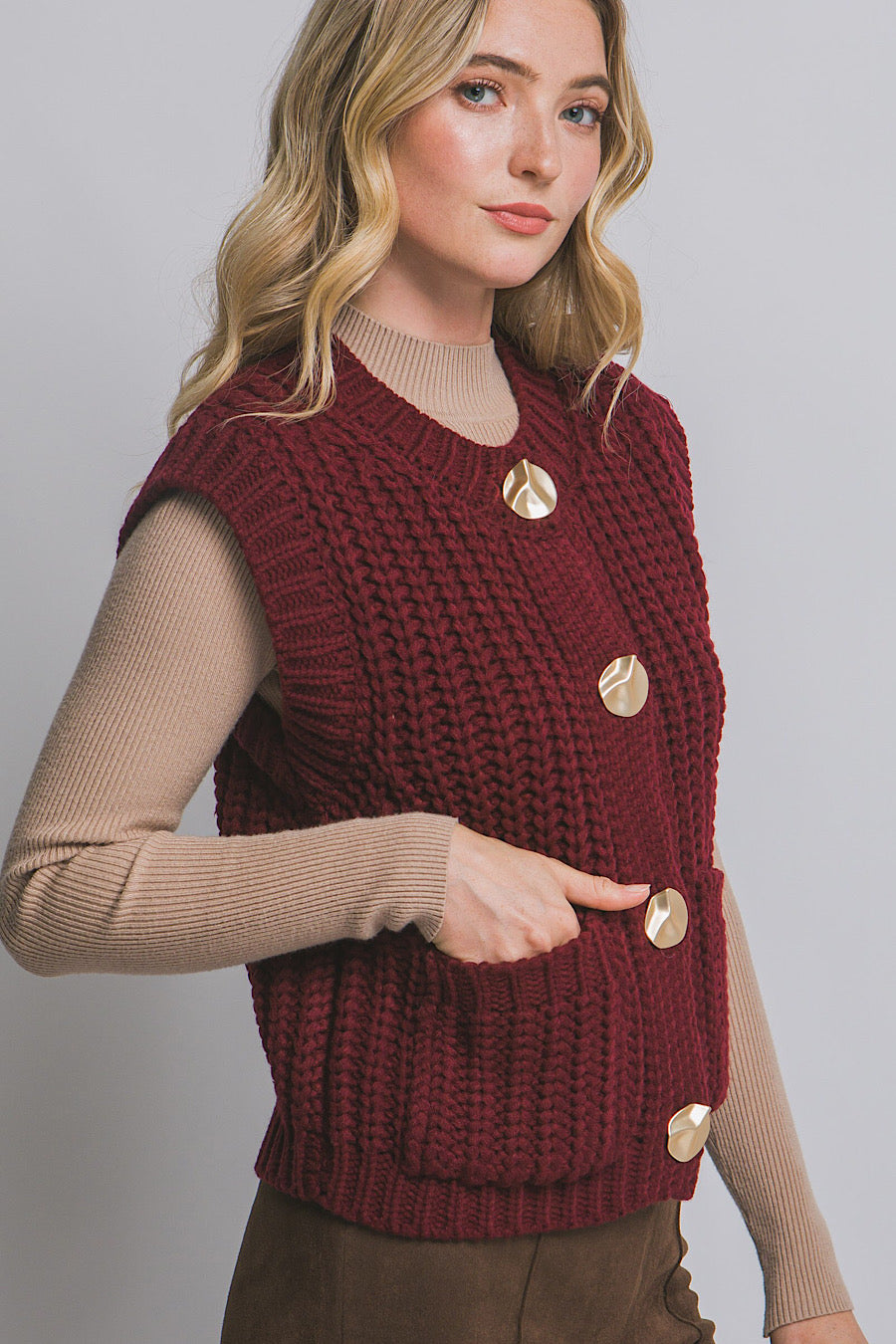 Early Chill Chunky Knit Sleeveless Sweater Vest