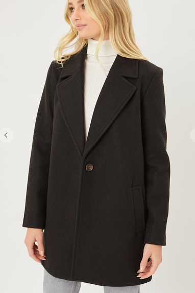 Boulder Single Buttoned Coat in Black