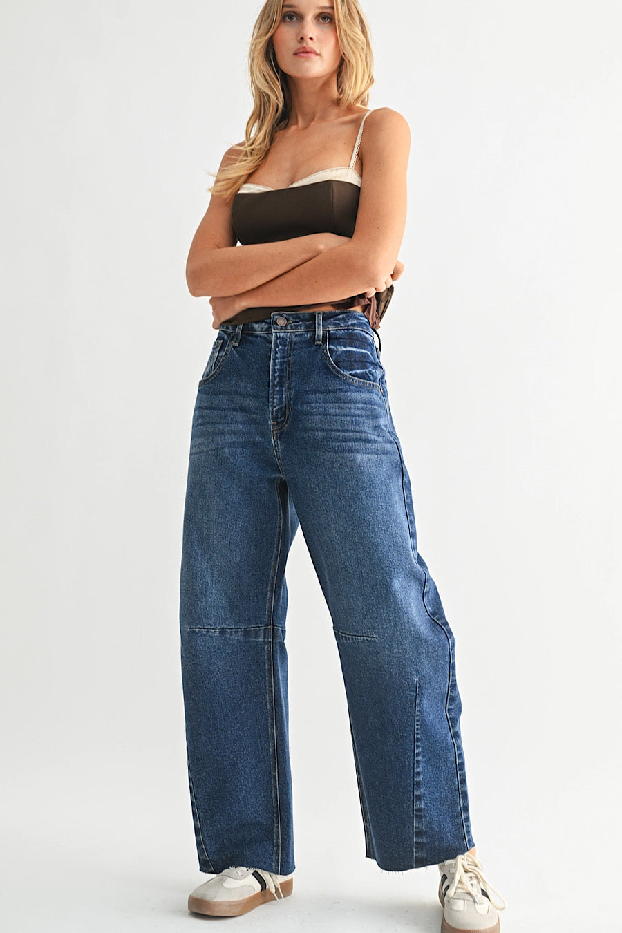 Clear Waters Barrel Jeans in Dark Wash