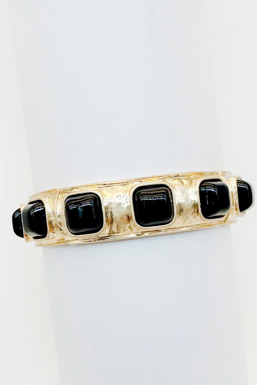 Hammered Stretch Bracelet in Black or Turquoise