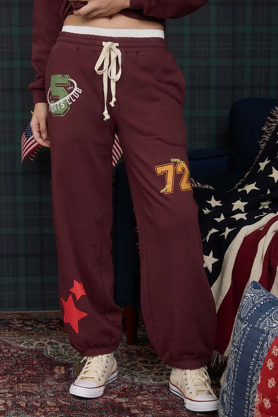 Sports Club Graphic Patch Jogger Sweatpants