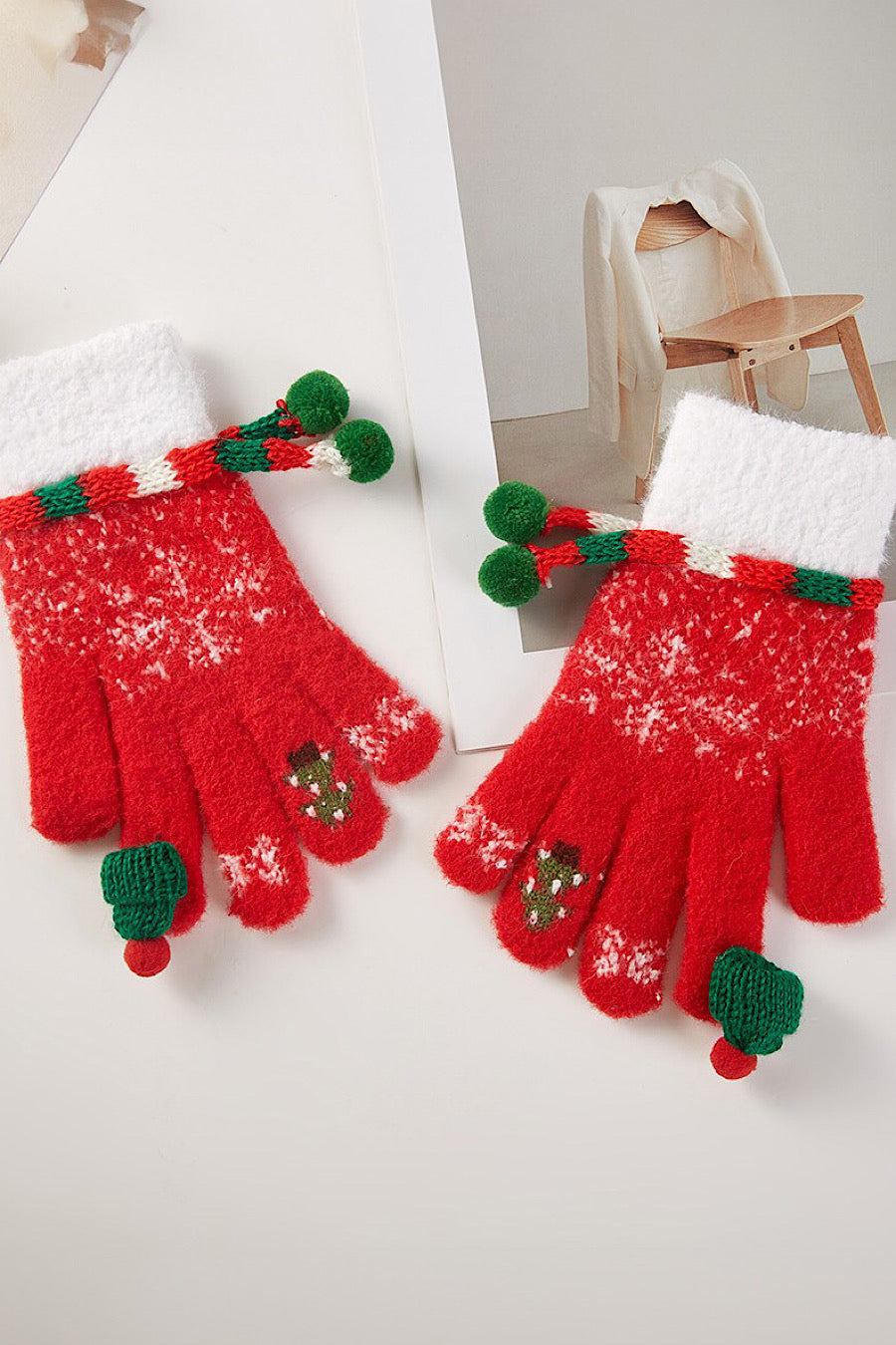 Christmas Pom Pom Winter Gloves