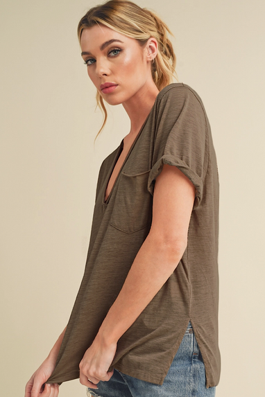 Zoie V-Neck Pocket T-Shirt Chocolate