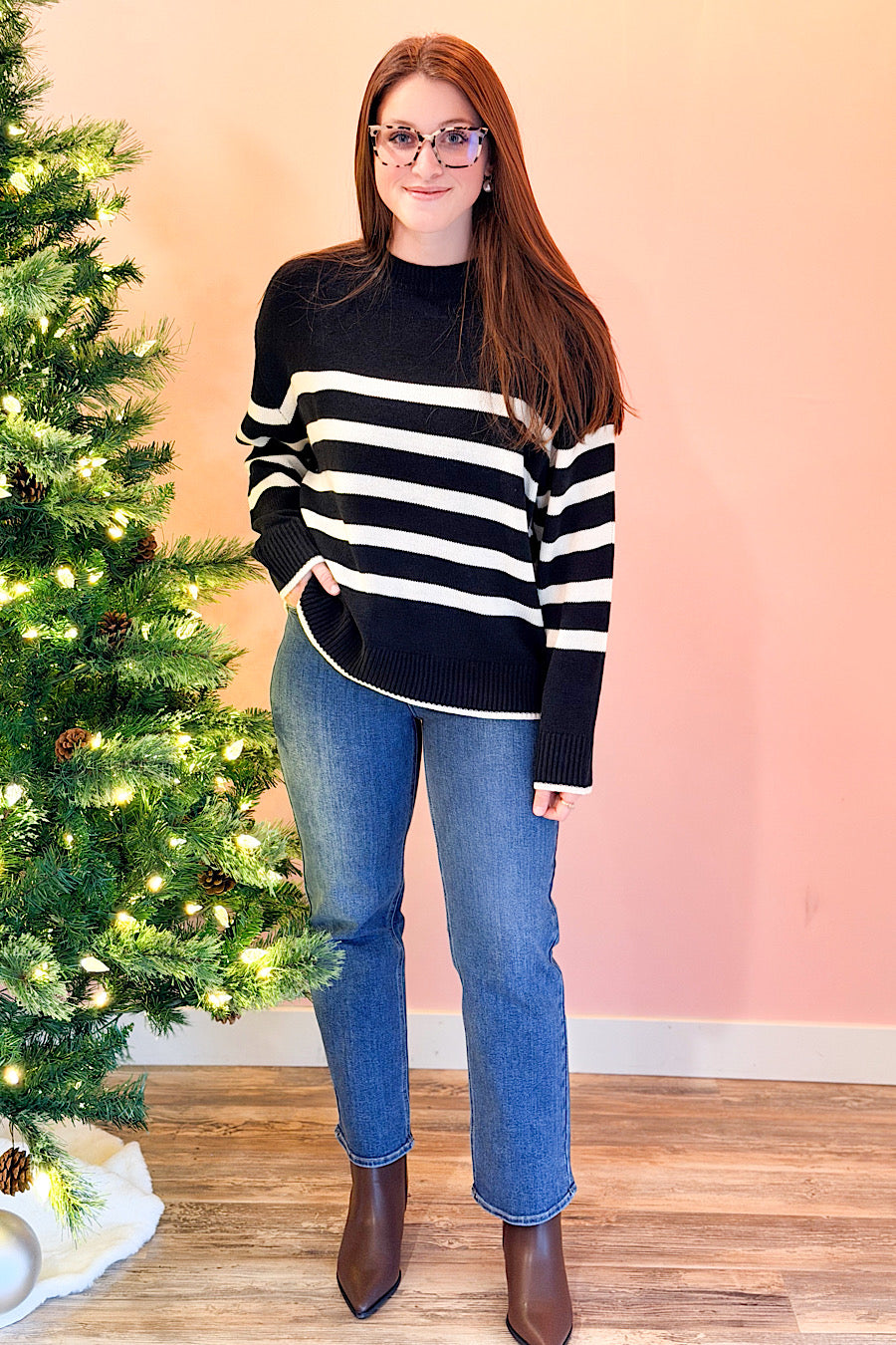 DOOR BUSTER! Striped Relaxed Fit Sweater Black