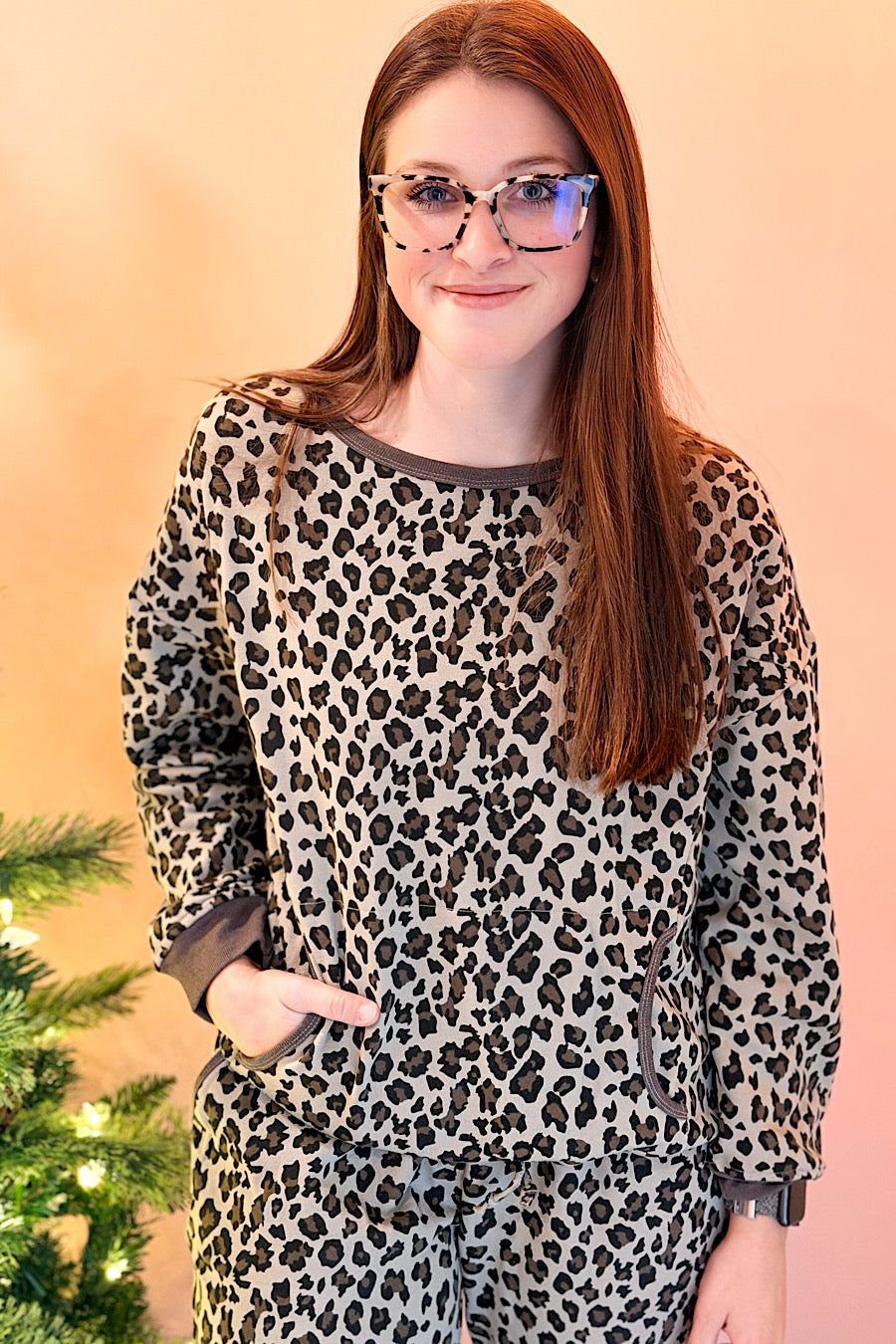 DOOR BUSTER! Leopard Pullover Sweatshirt