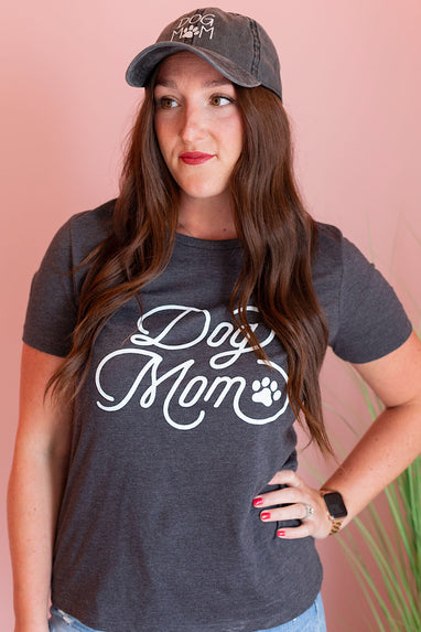 Dog Mom Graphic T-Shirt
