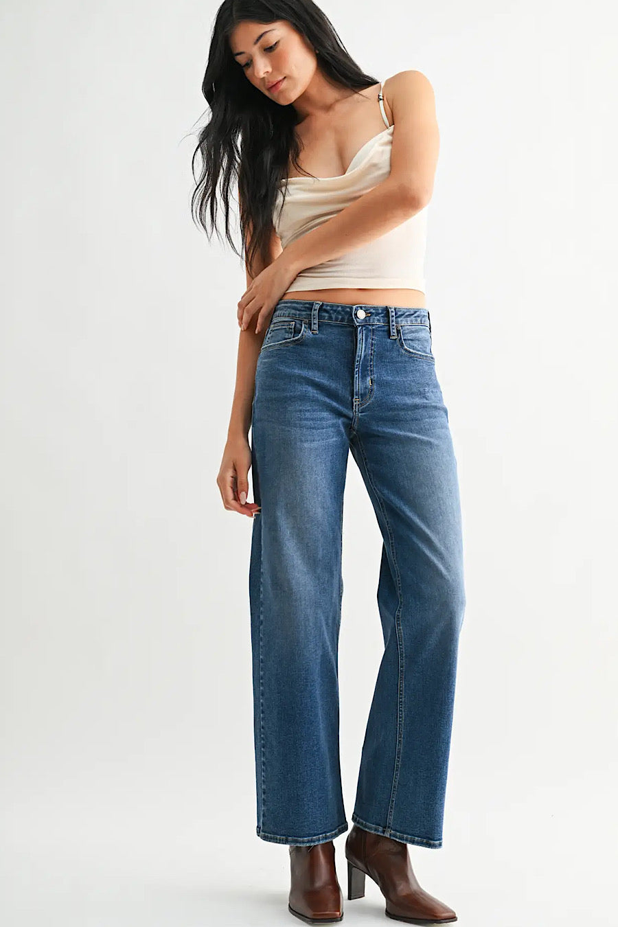Influencer Status Straight Leg Jeans