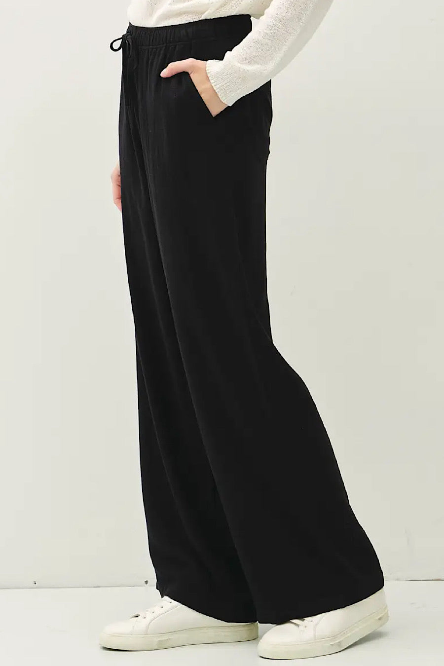 When It’s Over Linen Black Pants