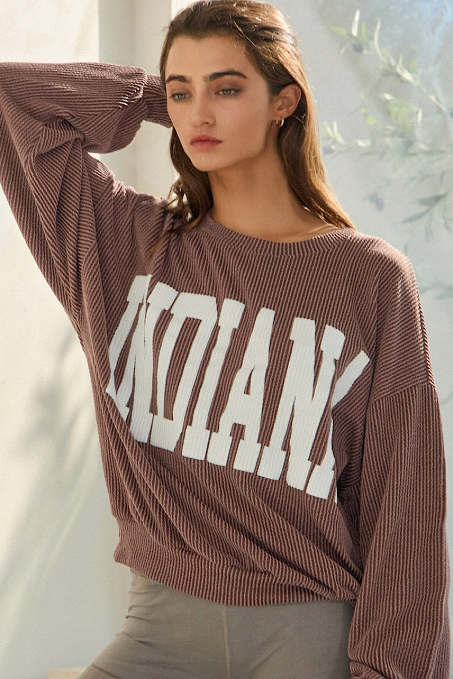 Indiana Oversized Corded Sweatshirt Coffee