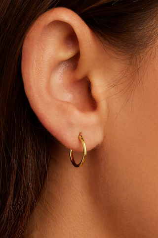 Gorjana Taner Mini Huggie Earrings Gold