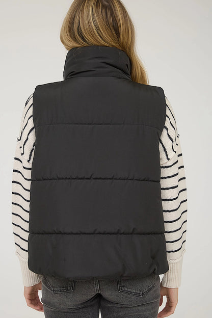 Campfire Zip Up Puffer Vest in Black