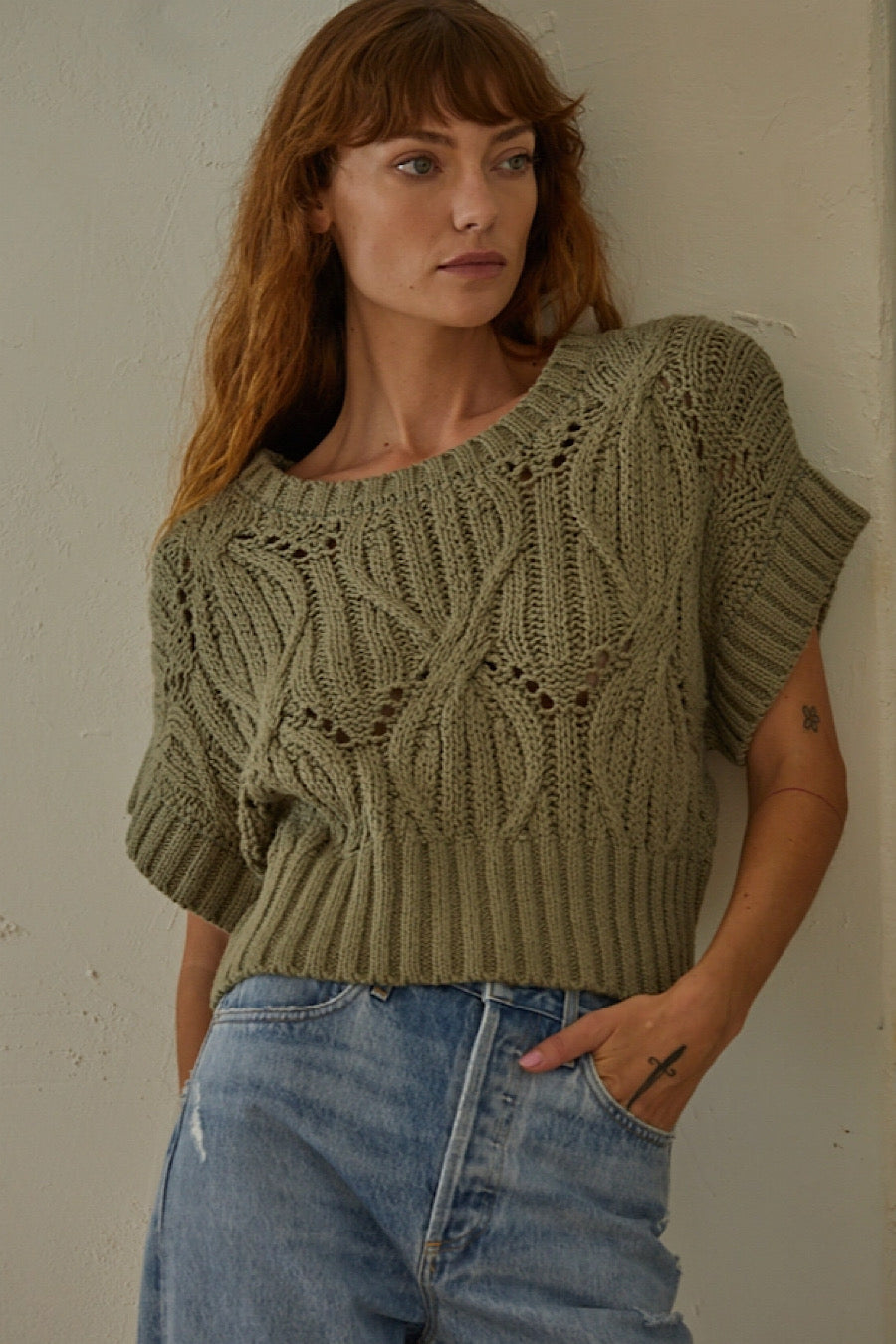 Olive Carrie Short Sleeve Cable Knit Sweater