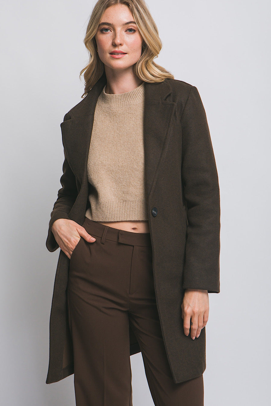 Boulder Single Buttoned Coat in Expresso