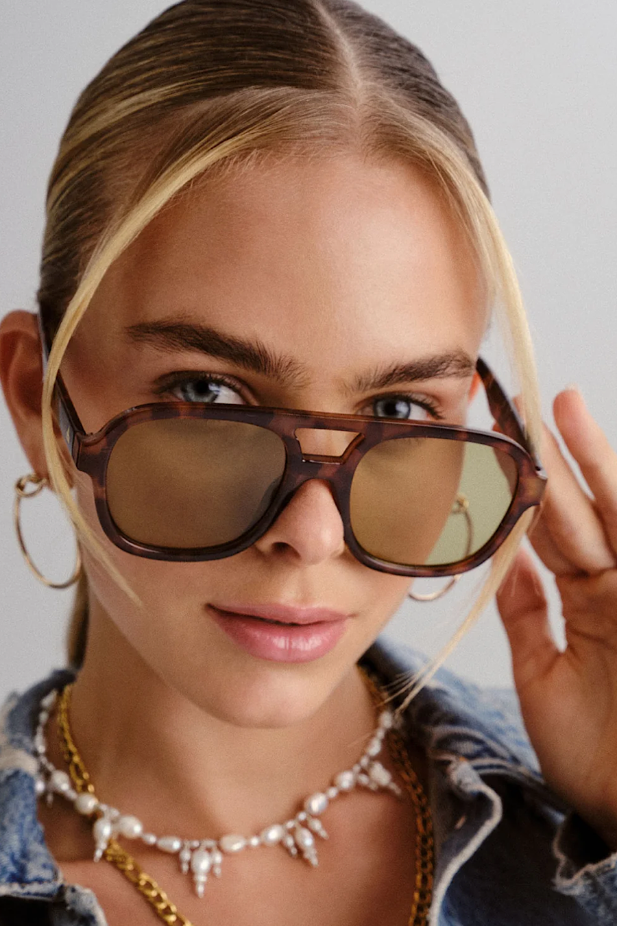 AIRE Whirlpool Sunglasses in Dark Tort