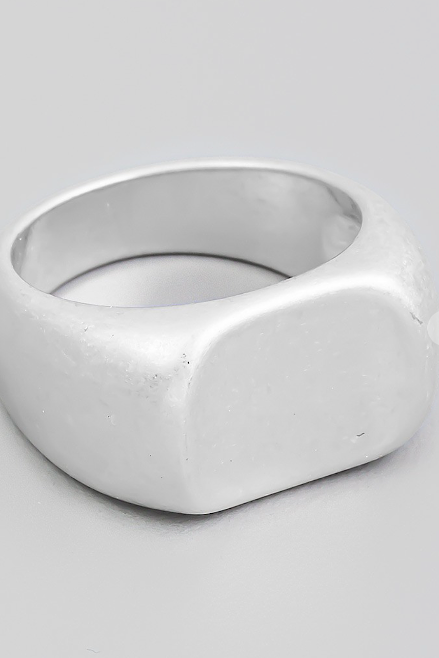 Metallic Oval Signet Ring in Gold or Silver